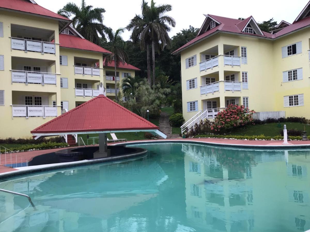 Mystic Ridge Paradise Apartment Ocho Rios Exterior photo