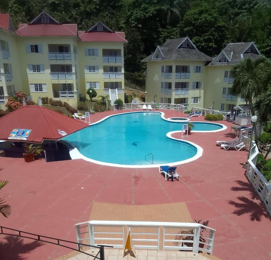 Mystic Ridge Paradise Apartment Ocho Rios Exterior photo